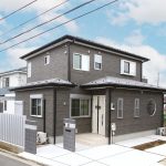 偶然見かけたサイディングに惚れ込み、採用した外壁。丸窓がアクセント。