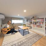 小屋裏はご主人の趣味空間