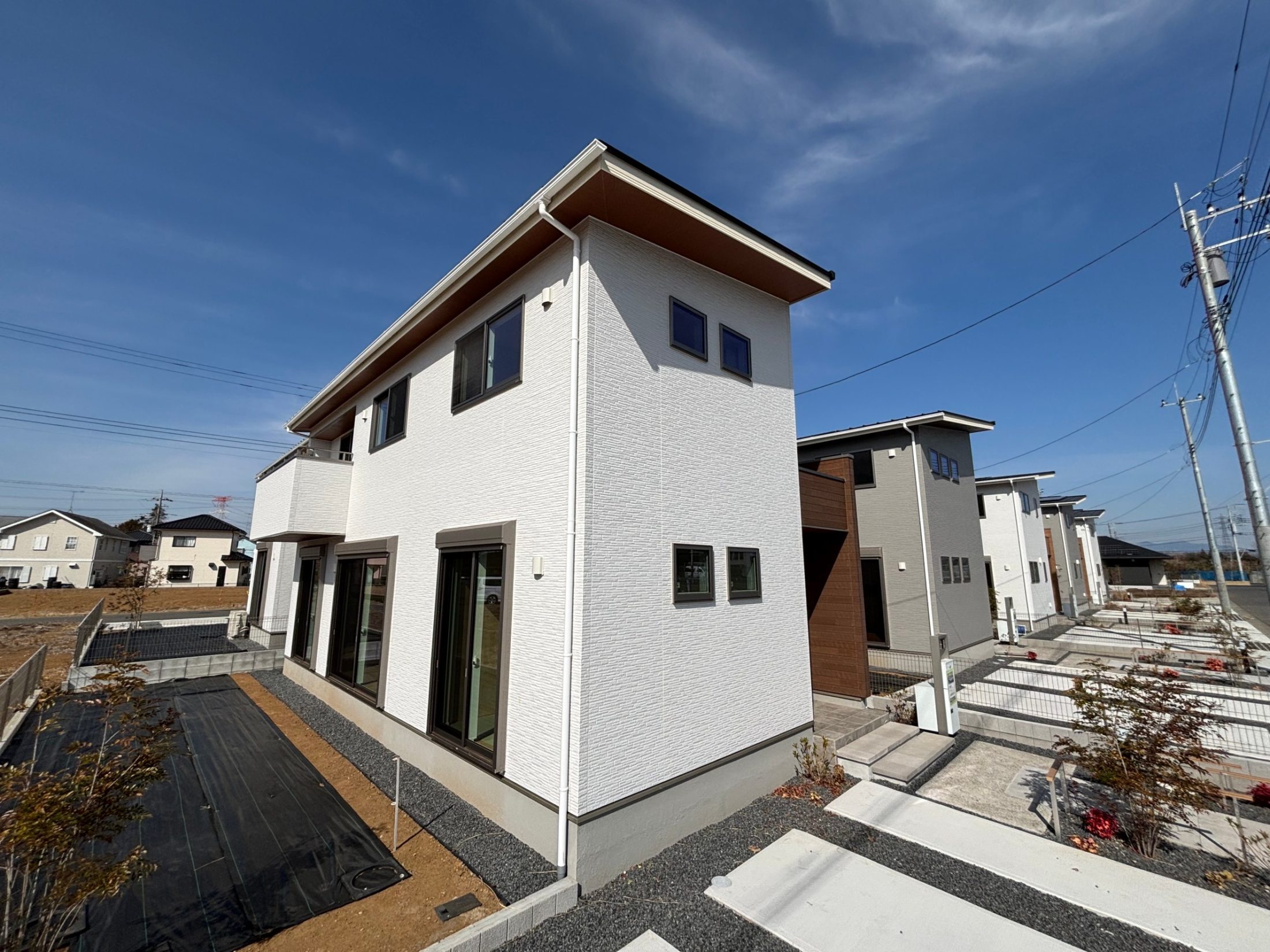 10号棟一日を通して日当たりが良いです。