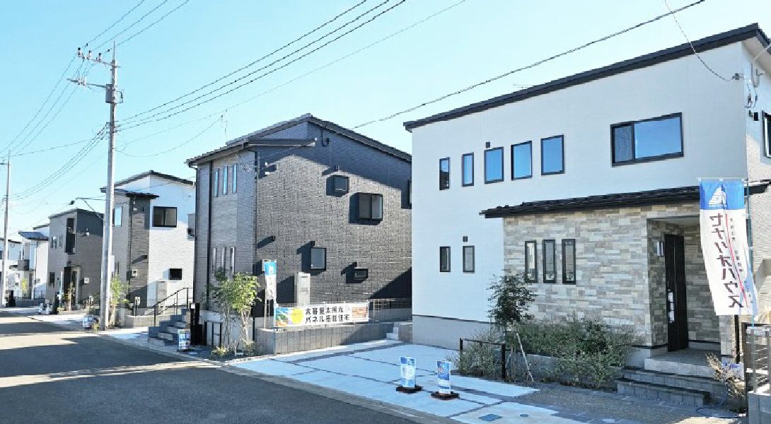 【ヘリスタウン万博記念公園11】外観③