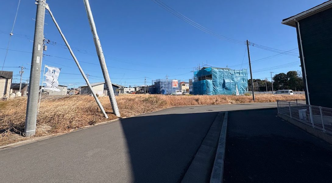 【セナリオステージみどりの7】7号地側前面道路