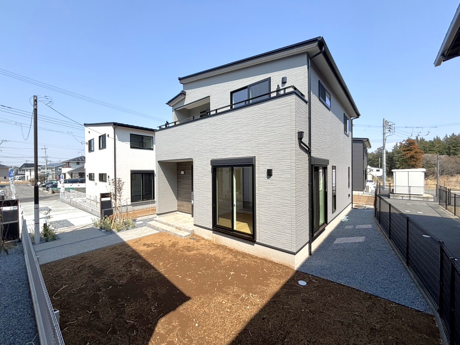 ヘリオスタウンみどりのvilla　5号棟外観