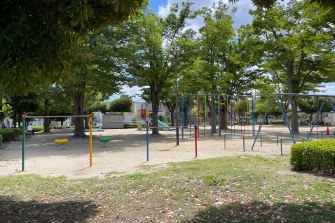 もくれん公園