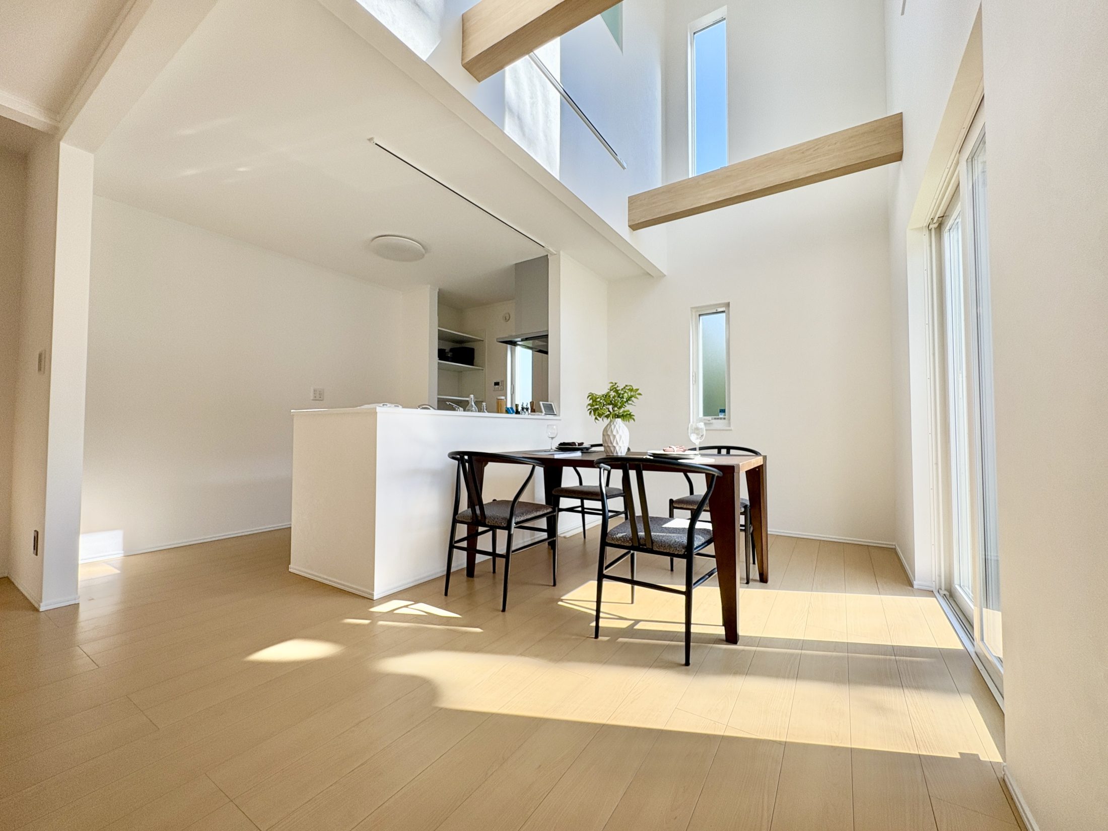 【ペトリエタウン千葉ニュータウン中央3】11号棟①