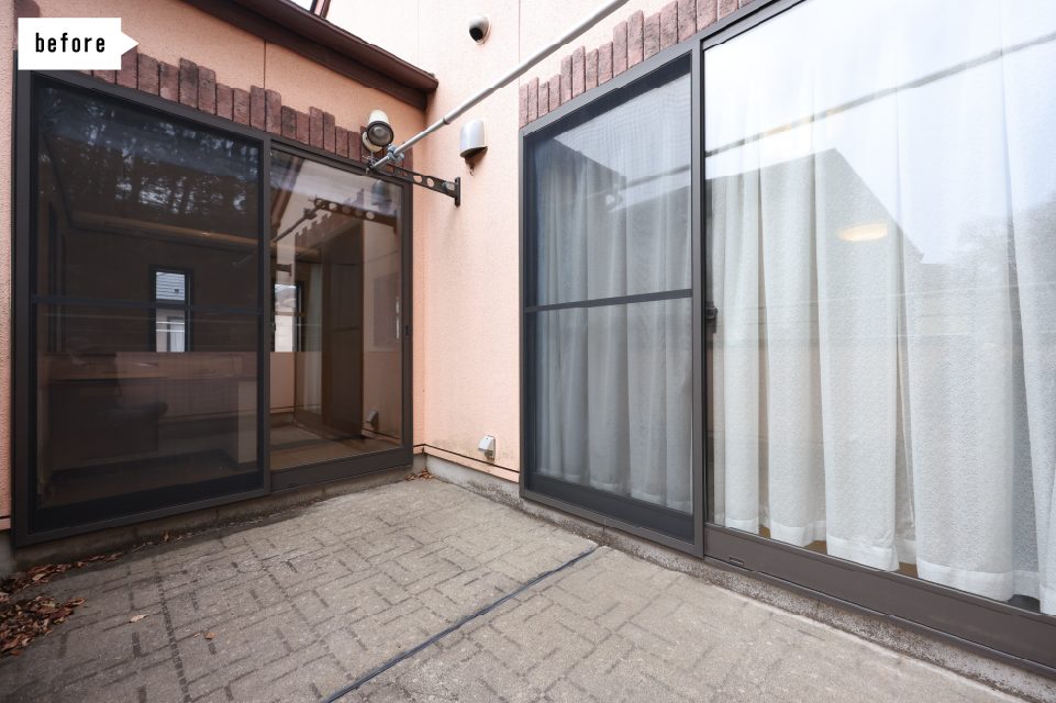 ロマンを感じるレトロモダンな暮らし｜大胆なカラー変更でフルリフォーム