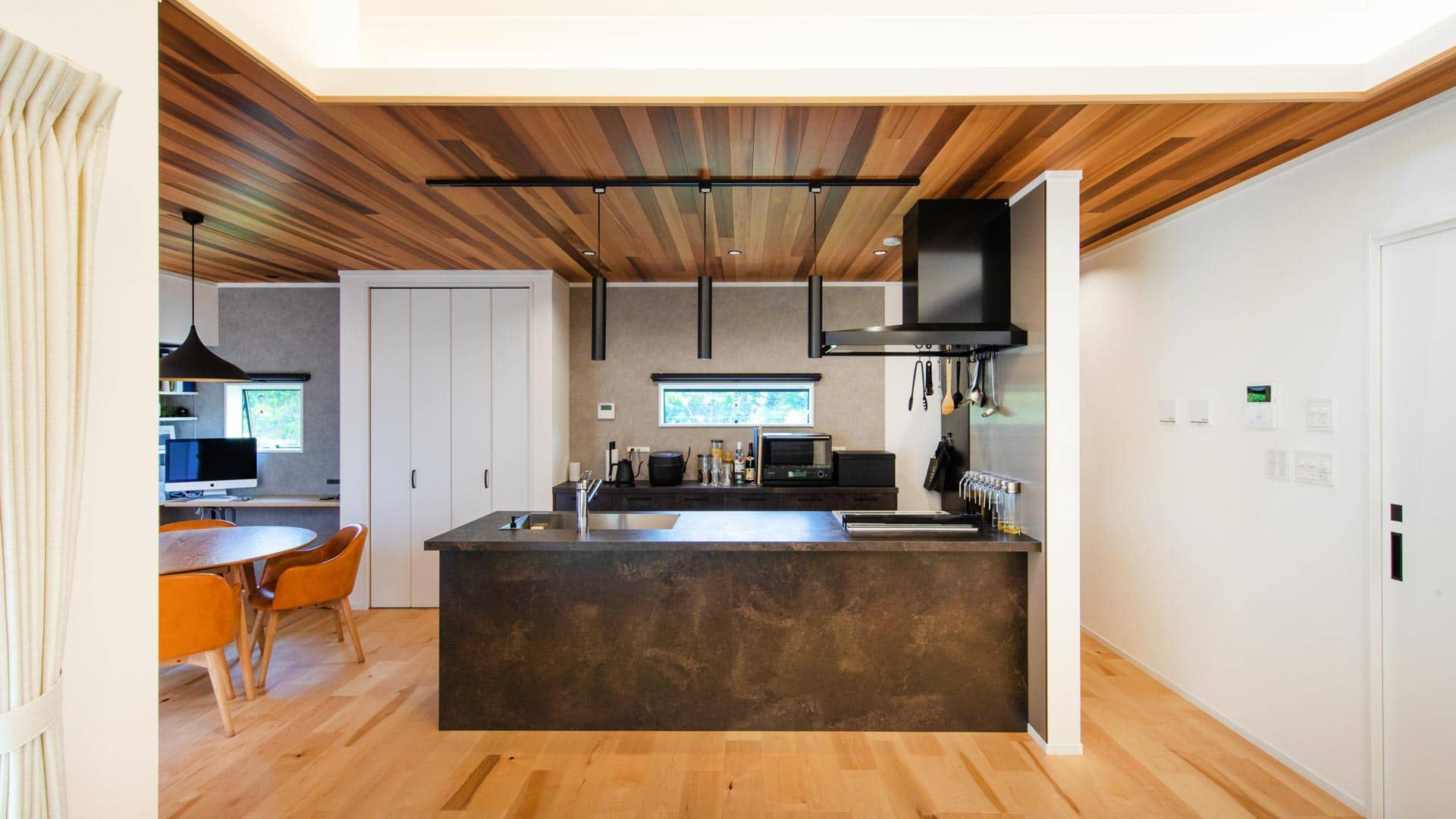 建築事例 土間玄関ノイエ 建築士とつくる家 東京ノイエ